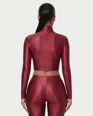 NURA High Neck Crop Top & V-Waist Capri Leggings Set