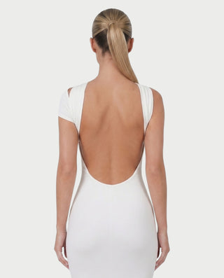 Vestido largo halter con abertura en el frente y anilla de LUSSY