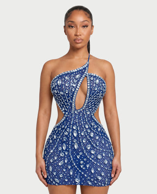 Vestido mini de malla con aberturas y detalle de cadena de JUVIA