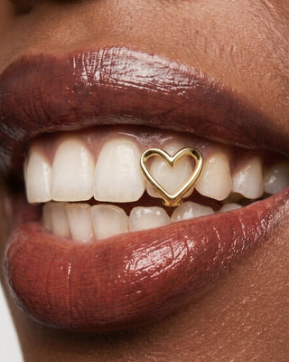 Open Heart Frame Single-Tooth Grill