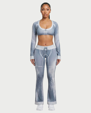 Conjunto de top corto lavado y pantalón acampanado DANIELLE