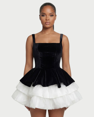 Vestido midi con flecos y escote pronunciado de LIRRA