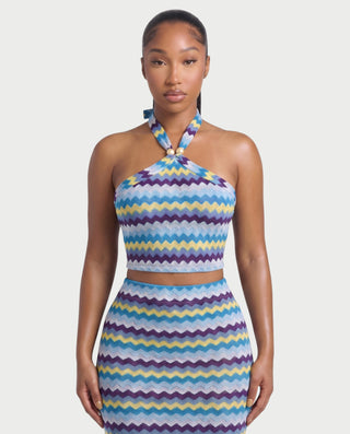 Vestido mini de malla con aberturas y detalle de cadena de JUVIA