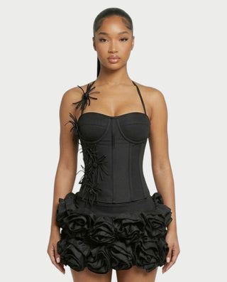 Vestido midi con flecos y escote pronunciado de LIRRA