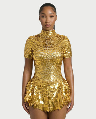 Vestido midi con flecos y escote pronunciado de LIRRA
