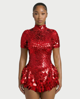 Vestido midi con flecos y escote pronunciado de LIRRA