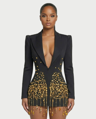 Vestido midi con flecos y escote pronunciado de LIRRA