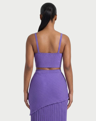 Conjunto de top corto de punto acanalado y falda larga plisada VESPERA