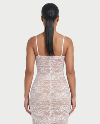 SITTIE Sweetheart Neckline Lace Bustier Fitted Maxi Dress