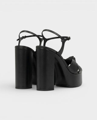 Botas de tacón de aguja hasta la rodilla de malla con cordones de ESCAS