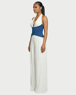 Mono de pierna ancha con cuello halter y espalda descubierta de AMARIS