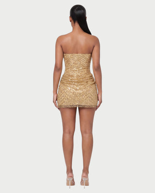 Vestido mini de malla con aberturas y detalle de cadena de JUVIA