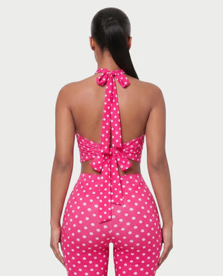 Vestido mini de malla con aberturas y detalle de cadena de JUVIA