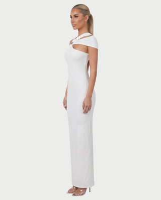Vestido largo halter con abertura en el frente y anilla de LUSSY