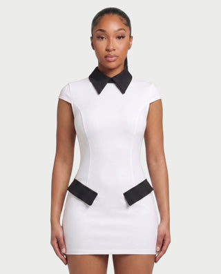 Vestido mini de manga corta con cuello KIARA