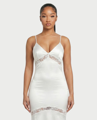 SHEYLINA Lace-Trim Spaghetti Strap Satin Maxi Dress