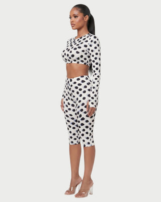 PELINE Polka Dot Long-Sleeve Crop Top & Capri Pants Set