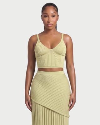 Conjunto de top corto de punto acanalado y falda larga plisada VESPERA