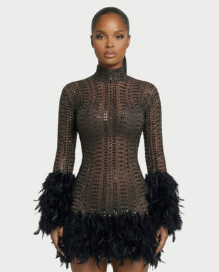 Vestido midi con flecos y escote pronunciado de LIRRA