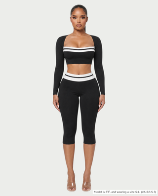 SURRA Contrast Stripe Crop Top & Capri Pants Set