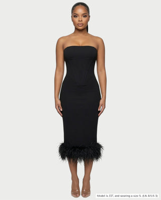 Vestido midi con flecos y escote pronunciado de LIRRA