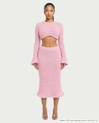 Vestido mini de malla con aberturas y detalle de cadena de JUVIA