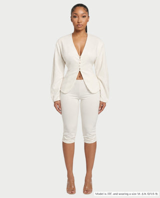 Conjunto de top con botones delanteros y pantalones capri ZORA