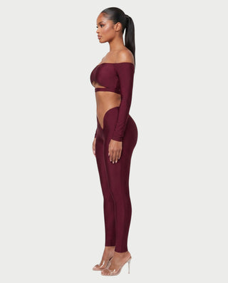 BERLINA Off-Shoulder Crop Top & V-Waist Leggings Set