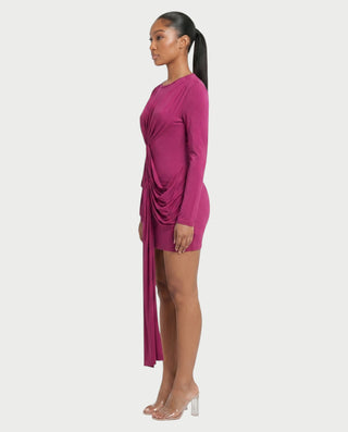 Vestido mini de manga larga con nudo delantero de ORIYA