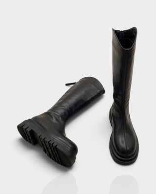 EMRYN Curved Top Knee-High Lug Sole Boots