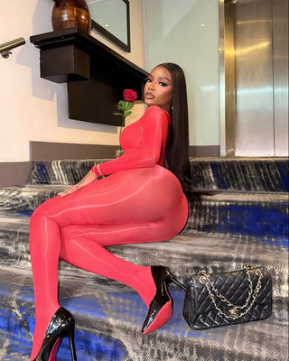 Chaleco corto con hebilla frontal de piel sintética QUELLA