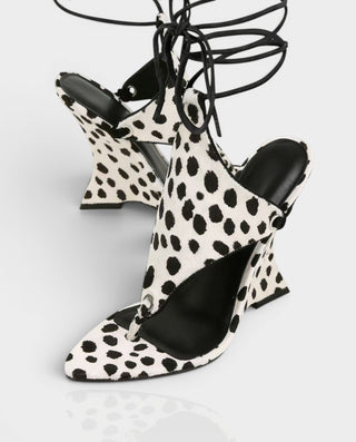 Tacones de aguja con detalle de hebilla PALISSE