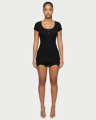 VIYERA Ribbed Button-Front Fitted Top & Shorts Set