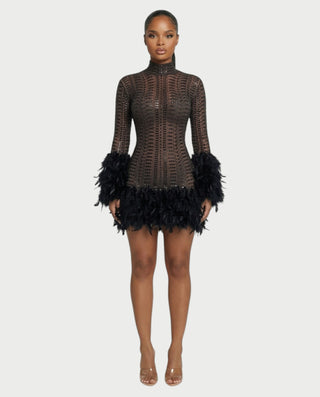 Vestido midi con flecos y escote pronunciado de LIRRA