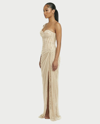 Vestido midi con flecos y escote pronunciado de LIRRA