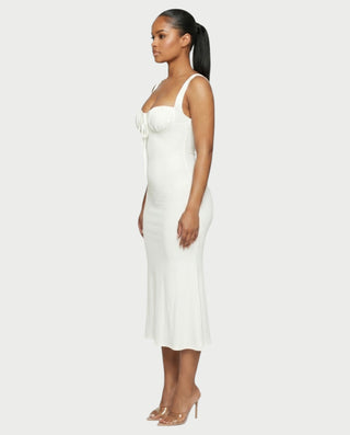 Vestido midi ajustado con cola de pez BIANCA