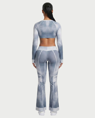 Conjunto de top corto lavado y pantalón acampanado DANIELLE