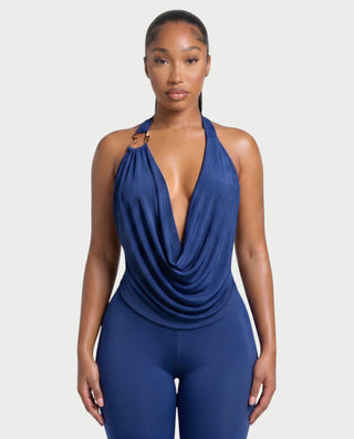 Conjunto de top con cuello halter y pantalones capri ALYNE