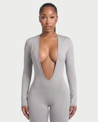 VEYONA Plunge Neck Long Sleeve Jumpsuit