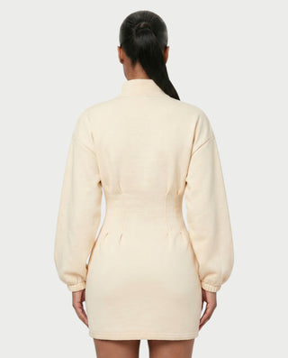 Vestido jersey con cuello alto y cremallera delantera de RINNA