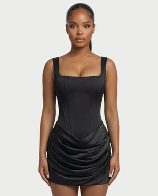 Vestido midi con flecos y escote pronunciado de LIRRA