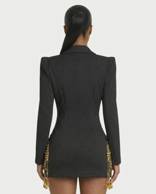 Vestido midi con flecos y escote pronunciado de LIRRA