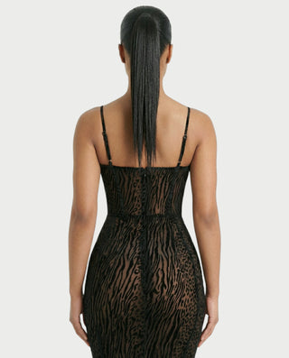 Vestido midi con flecos y escote pronunciado de LIRRA