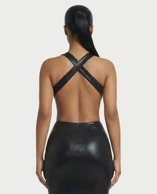 Vestido midi con flecos y escote pronunciado de LIRRA