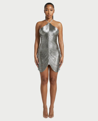 Vestido mini de malla con aberturas y detalle de cadena de JUVIA