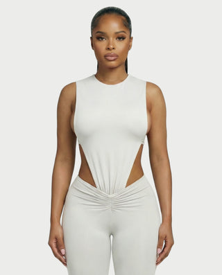 PIOLA Conjunto de body con aberturas y leggings fruncidos