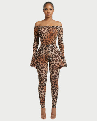 Conjunto con hombros descubiertos y estampado de leopardo LIBRA