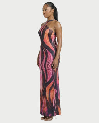 Vestido mini de malla con aberturas y detalle de cadena de JUVIA