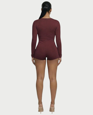 ARIELLE Mono con cuello halter