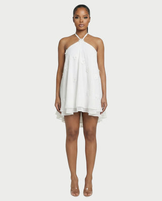 Vestido mini con cuello halter y flores 3D de EMELIYA